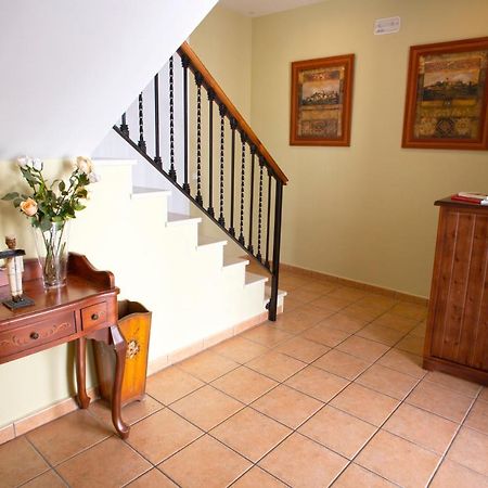 Hostal Rural Zahara Саара-де-ла-Сьерра Экстерьер фото